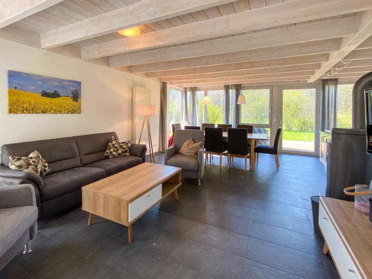 Ferienhaus Wiesengefluester W10 - Mit Sauna, Kamin Und Garten Röbel Eksteriør bilde