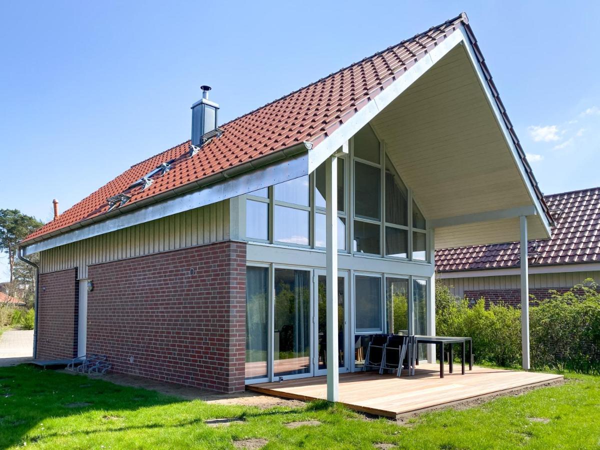 Ferienhaus Wiesengefluester W10 - Mit Sauna, Kamin Und Garten Röbel Eksteriør bilde
